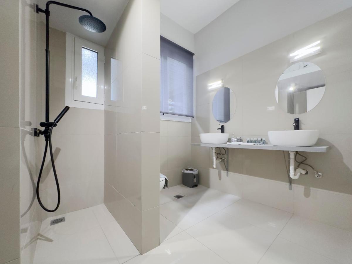 Satovriandou Spacious 128Sqm Apt In Atene Esterno foto